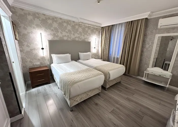 B Corner Bistro Стамбул