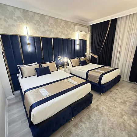 Sophia B Corner Hotels & Restaurant Hotel Istambul