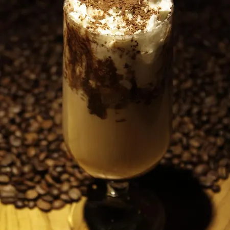 מלון B Corner Bistro