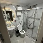 B Corner Bistro Hotel 3*